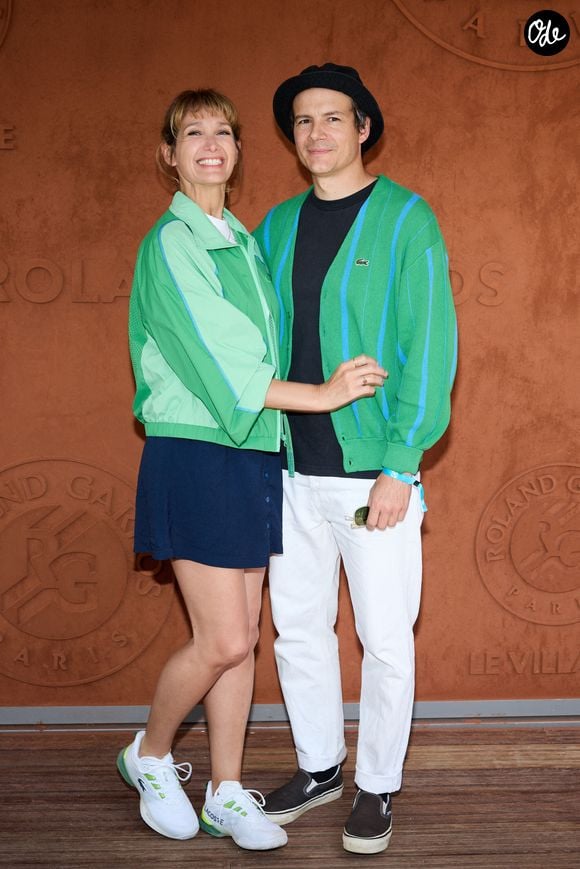 Caroline Anglade et son compagnon Nicolas Moreau au village lors des Internationaux de France de Tennis de Roland Garros 2023. Paris, le 31 mai 2023. © Jacovides / Moreau / Bestimage