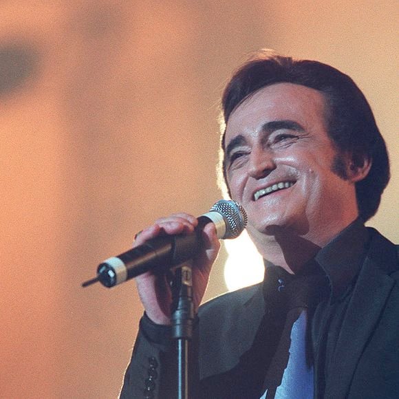 © Lionel Hahn/ABACA. 13409-51. Paris, 10/07/99. SoirŽe Solidays ˆ l'hippodrome de Longchamp. Dick Rivers.