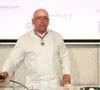 Lors d'une grande interview accordée au magazine Challenges, Thierry Marx s'est confié sans filtre. "Lorsque j’ai pris ce mandat en 2022, je n’imaginais pas que l’on me ferait de façon systématique un procès en illégitimité", a-t-il déploré.

Le Chef Thierry Marx (qui a fait le menu de la soirée) explique sa cuisine aux Saint-Cyriens - Grand Gala de Saint-Cyr 2024 au Pavillon de l'Élysée à Paris, France, le 30 juin 2024. © Bertrand RindoffBestimage