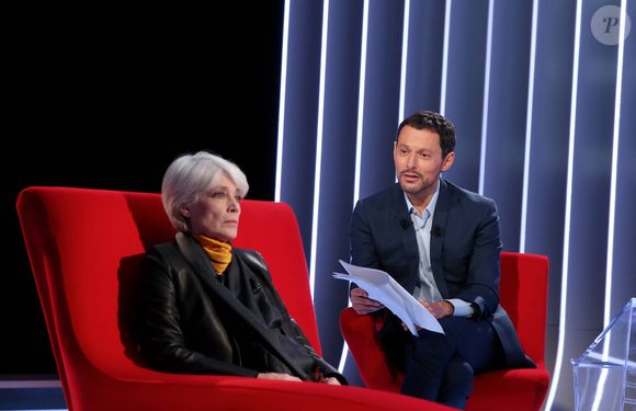 Exclusif - Enregistrement de l'émission "Le Divan" présentée par Marc-Olivier Fogiel avec Françoise Hardy en invitée, le 29 janvier 2016. Elle sera diffusée le 16 février 2016 sur France 3. 
© Dominique Jacovides / Bestimage