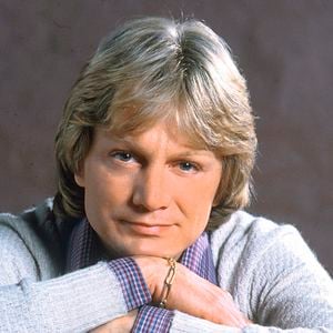 Claude François a laissé derrière lui deux enfants

En France, Claude François posant en studio. Jean Lenoir via Bestimage