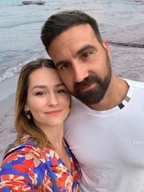 "Il a voulu prendre du recul et s'éloigner" : Laure (Mariés au premier regard) s'explique sur l'absence de son époux Matthieu