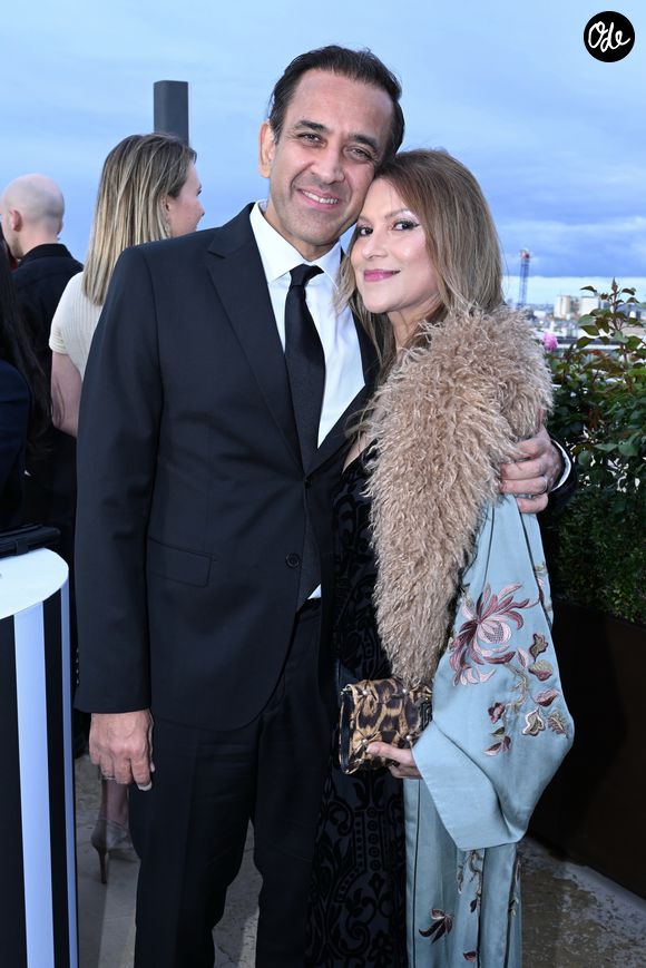 Son Excellence Umej Bhatia, ambassadeur de Singapour, et son épouse - Réouverture du rooftop « L'heure dorée » de l'hôtel Peninsula à Paris le 10 juin 2026. © Rachid Bellak/Bestimage