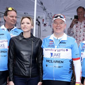 Albert de Monaco n’était visiblement pas présent pour l’occasion

La princesse Charlène de Monaco et le prince Albert II de Monaco - Le prince Albert II de Monaco participe à une randonnée à vélo de Saint-Tropez à la Principauté de Monaco en 4 heures et 15 minutes, au profit de la Fondation de la Princesse Charlène de Monaco le 27 avril 2025. © Claudia Albuquerque/Bestimage