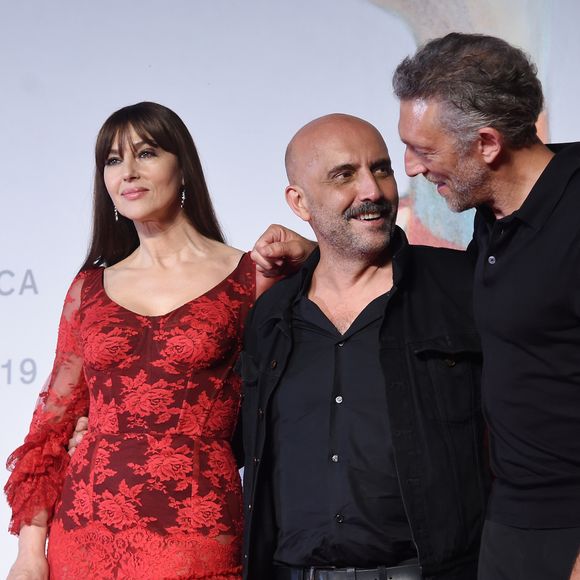 Monica Bellucci, Gaspar Noé et Vincent Cassel lors de la projection du film "Irreversible" pendant le76ème Festival du Film de Venise la Mostra à Venise en Italie le 31 Août 2019.

© Bestimage