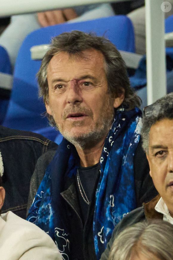 Jean-Luc Reichmann au match Irlande-Nouvelle Zélande, au Stade de France à Saint-Denis, le 14 octobre 2023.

Photo : Dominique Jacovides - Cyril Moreau / Bestimage