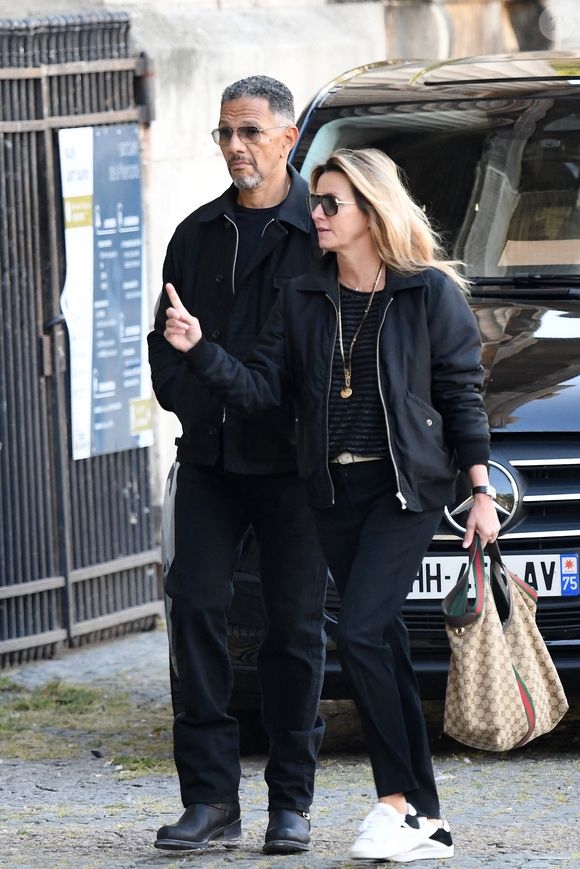 Roschdy Zem et sa compagne Sarah Poniatowski - Obsèques de Nathalie Baye en l'église Saint-Sulpice à Paris le 23 avril 2026. Clement Prioli / Bestimage
