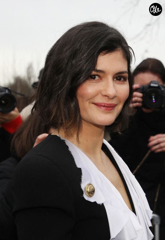 "Après de très nombreuses années de combat, incertain, traumatisant, j'ai connu ce bonheur qui va au-delà de ce que j'espérais" déclarait-elle...

Audrey Tautou à son arrivée au défilé Balmain dans le cadre de la Fashion Week de Paris – Mode Femme Automne-Hiver 2020/2021, à Paris, en France, le 28 février 2020. Photo de Denis Guignebourg/Abaca