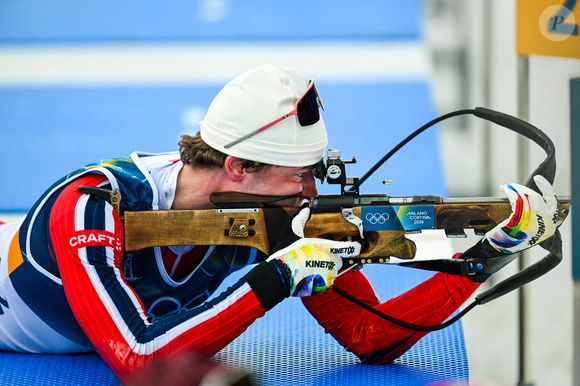 ANTERSELVA, 10 février 2026 Photo by Xinhua/ABACAPRESS.COM) -- Le Norvégien Sturla Holm Laegreid participe à l'épreuve individuelle masculine de 20 km de biathlon aux Jeux Olympiques d'hiver de Milan-Cortina 2026 à Anterselva, en Italie, le 10 février 2026. Photo by Xinhua/ABACAPRESS.COM/Jiang Han)