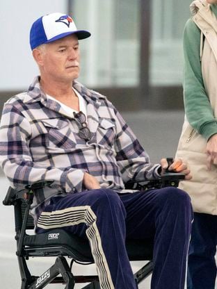 Eric Dane ("Grey's Anatomy") apparaît en fauteuil roulant