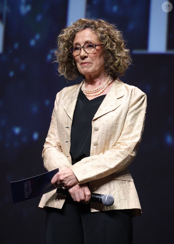 Si Mireille Dumas assume aujourd’hui pleinement cette position, c’est aussi parce qu’elle a longtemps réfléchi à ces questions.

Mireille Dumas - Cérémonie d'ouverture du 64ème Festival de Télévision de Monte Carlo au Grimaldi Forum de Monaco le 13 juin 2025. © Denis Guignebourg / Bestimage