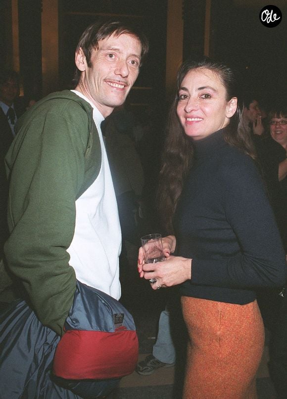Quand les amis n’étaient pas dans les parages, ce n’est autre qu'au clan familial à qui Fred Chichin et Catherine Ringer faisait profiter des lieux

Fred Chichin et Catherine Ringer - 1ERE du spectacle Concha Bonita à Paris