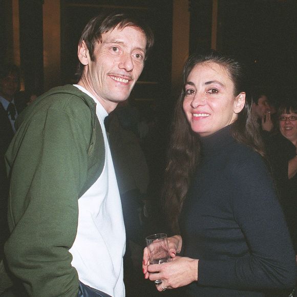 Quand les amis n’étaient pas dans les parages, ce n’est autre qu'au clan familial à qui Fred Chichin et Catherine Ringer faisait profiter des lieux

Fred Chichin et Catherine Ringer - 1ERE du spectacle Concha Bonita à Paris
