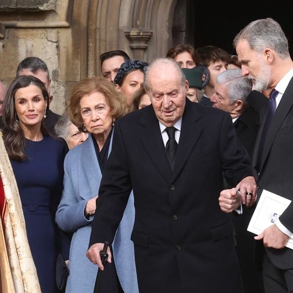 La reine Letizia d’Espagne, La reine Sofia, Le roi Juan Carlos Ier, Le roi Felipe VI d’Espagne - Service commémoratif du roi Constantin de Grèce au château de Windsor le 27 février 2024.