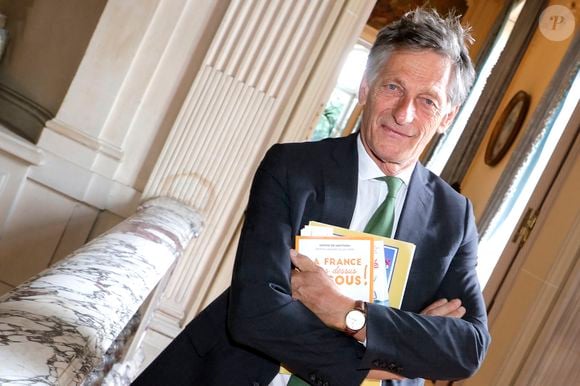 Un sujet qu'il a d'ailleurs évoqué dans l'émission "Cadre Emploi" sur YouTube, il y a quelques années.

Exclusif - Portrait de Nicolas de Tavernost à Paris, le 21 juillet 2023.
© Cédric Perrin/Bestimage