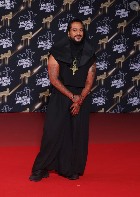 Slimane - Photocall de la 26ème édition des NRJ Music Awards au palais des festivals de Cannes, le 1er novembre 2024.
© Guignebourg / Bebert / Bestimage