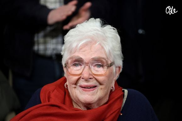 Line Renaud - Line Renaud, 97 ans, a inauguré un jardin public qui porte son nom, à Lille, France, le mercredi 17 décembre 2025. © Claude Dubourg/Bestimage