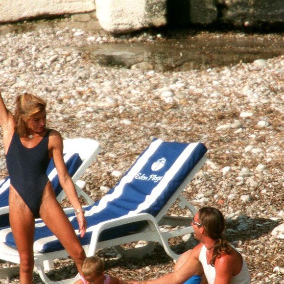 La créatrice Alix de la Comble se raconte dans les colonnes de "L'Étiquette". 


Stéphanie de Monaco et sa fille Pauline en vacances AGENCE / BESTIMAGE