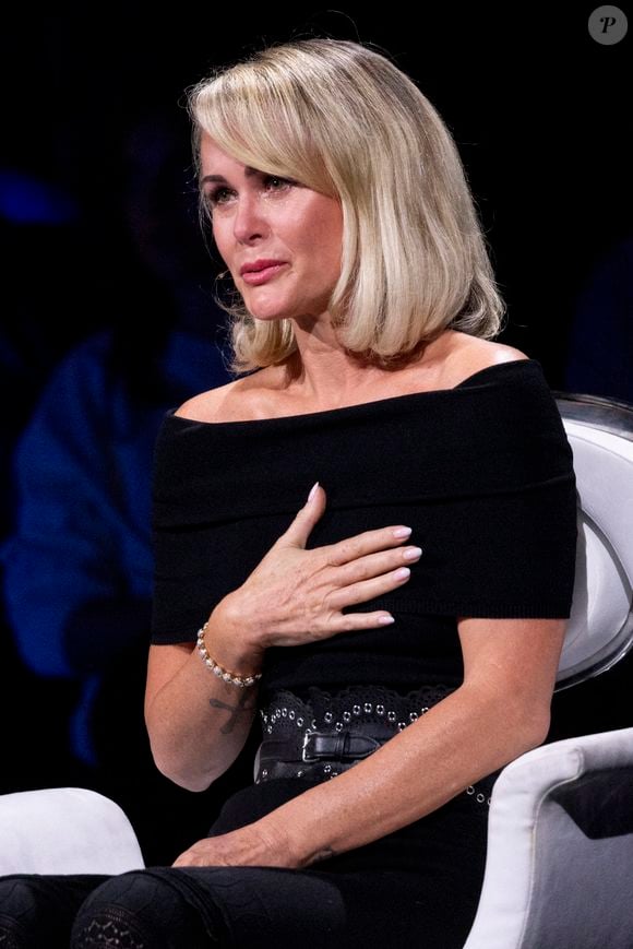 Exclusif - Laeticia Hallyday - Enregistrement de l'émission "La chanson secrète", présentée par N.Aliagas et diffusée le 1er décembre sur TF1
© Guillaume Gaffiot-Cyril Moreau / Bestimage