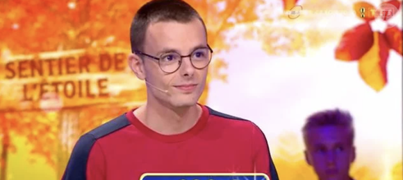 Emilien est maître de midi dans "Les 12 Coups de midi" sur TF1, avec Jean-Luc Reichmann.