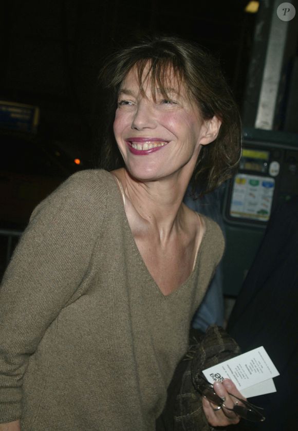 Début février, un neveu de Jane Birkin a été mis en avant dans "Libération". 

Jane Birkin arrive à la projection de "Anything Else" au Paris Theatre à New York le 16 septembre 2003.  Photo par Henry McGee/MediaPunch/ABACAPRESS.COM