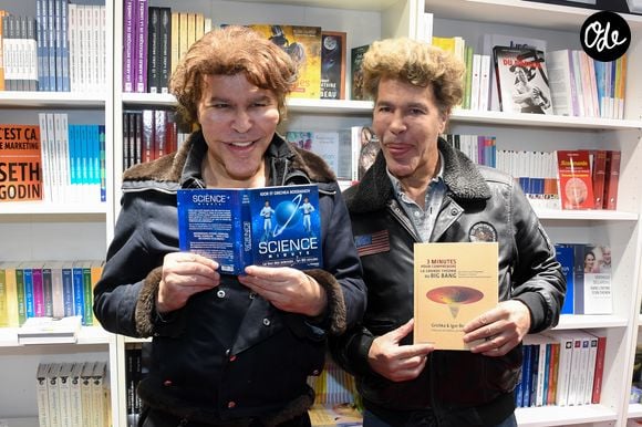 Igor et Grichka Bogdanoff (Bogdanov) - Salon du Livre à la Porte de Versailles de Paris, le 17 mars 2019. © Lionel Urman/Bestimage