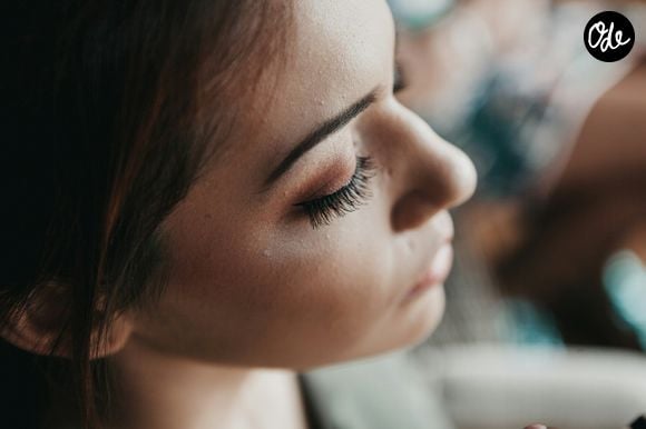 Pour un résultat optimal, il est conseillé d'appliquer le mascara en plusieurs couches fines afin d'éviter les paquets et de conserver une belle courbure.

© Candice Picard / Unsplash