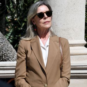 Alexandra de Hanovre a ensuite partagé plusieurs photos de cette soirée sur son compte Instagram, dévoilant les élégants looks des trois femmes.

La princesse Caroline de Hanovre découvre les travaux d'aménagements réalisés pendant 5 ans au jardin exotique de Monaco avant son ouverture au public le 30 mars.

© Bruno Bebert / Bestimage