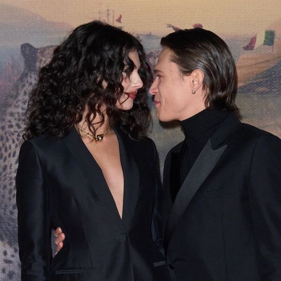 Deva Cassel et son petit ami Soul Nanni assistent au tapis rouge de "The Leopard" au "Teatro dell'Opera" à Rome. Photo par Backgrid UK/ Bestimage