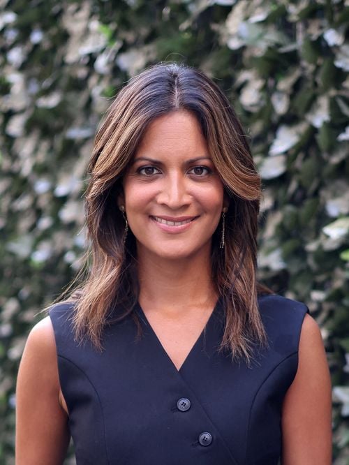 Aurélie Casse célèbre sa dernière semaine de trentenaire dans l'une des villes les plus romantiques du monde