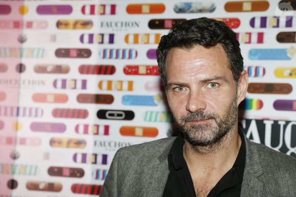 Sollicité pour des projets de télé-réalité, il décline et confie aspirer à l'anonymat, tant qu'il n'aura pas obtenu la révision de son procès.

Jérôme Kerviel - Fauchon célèbre ses 130 ans, place de la Madeleine à Paris, France, le 24 novembre 2016. © Christophe Aubert via Bestimage