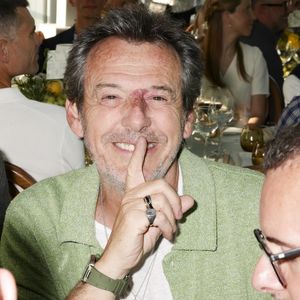 Et de conclure : "Je joue à la pétanque avec des amis tous les soirs ici, à Portigliolo (...)", a précisé le comédien. "Et malgré un tournage en fin septembre, je vais tous faire pour être présent à Ajaccio pour le tournoi international de pétanque".

Exclusif - Jean-Luc Reichmann - Première édition du Multi Screen Grand Prix : une célébration inédite de la création audiovisuelle française dans le cadre prestigieux du Pullman Paris Tour Eiffel sous la présidence de S. Martin (Directeur Général de l’ARPP : l’Autorité de Régulation Professionnelle de la Publicité et également Président de La Fabrique des Formats) et animée par E. Eméyé (journaliste et présentatrice). Paris le 12 juin 2025 - © Jack Tribeca / Bestimage