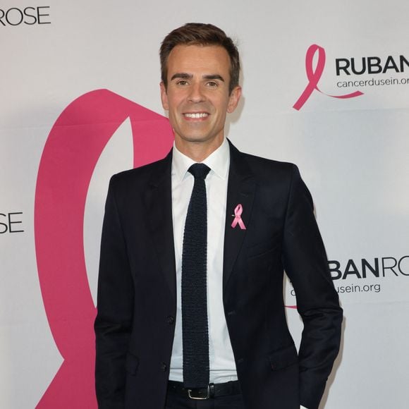 Jean-Baptiste Marteau - Lancement de la campagne Octobre Rose 2024 sur la Place Vendôme à Paris le 30 septembre 2024, autour d'un spectacle magique et émouvant, mettant en scène des femmes concernées, mis en scène par Amir pour le coup d'envoi de la campagne annuelle de lutte contre les cancers du sein. © Coadic Guirec/Bestimage