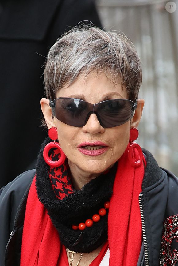Isabelle Morini-Bosc arrive à la cérémonie d'enterrement de l'actrice Marion Game à l'église Saint Roch à Paris, France, le 31 mars 2023. Photo par Nasser Berzane/ABACAPRESS.COM