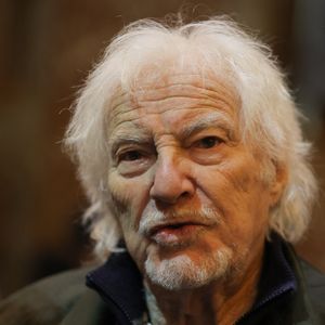 A noter que Hugues Aufray était lui aussi présent

Le chanteur, auteur et compositeur français Hugues Aufray lors d'une messe à la mémoire de l'actrice française Brigitte Bardot à l'église Saint-Roch à Paris, le 28 janvier 2026. Photo by Nasser Berzane/ABACAPRESS.COM