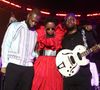 Un proche collaborateur et membre non-officiel des Fugees a trouvé la mort dans la journée de lundi 12 janvier.

Pras Michel, Lauryn Hill et Wyclef Jean - Les Fugees en concert à New York lors de leur tournée des 25 ans du groupe le 21 septembre 2021.