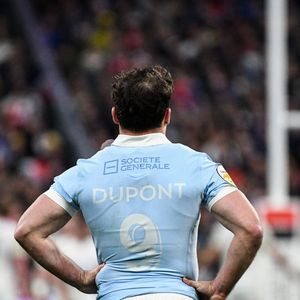 Samedi 14 mars 2026 au Stade de France, la France s'opposait à l'Angleterre, avant de remporter la victoire à 48 contre 46. 

Antoine Dupont lors de la finale du championnat des Six Nations : La France bat l'Angleterre 48-46 au Stade de France à Paris, France le 14 mars 2026. Photo par Florian Poitout/ABACAPRESS.COM
