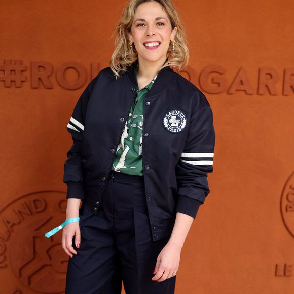 Alysson Paradis au village lors des Internationaux de France de Tennis de Roland Garros 2025, à Paris, France, le 2 Juin 2025. © Jacovides-Moreau/Bestimage