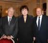 Cette célèbre figure du journalisme politique vient de faire d'étonnantes confidences...

Alain Duhamel, Roselyne Bachelot, Marc Ladreit de Lacharrière - Dîner du Cercle de la Revue des Deux Mondes à la Maison de l'Amérique Latine à Paris le 6 juin 2024.
 © Coadic Guirec/Bestimage
