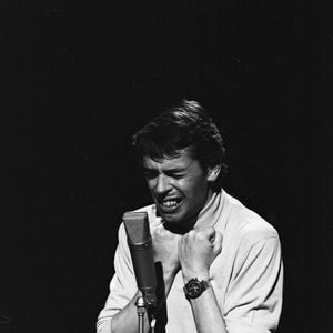 Archives - Jacques Brel sur le plateau de l'émission "Le Palmarès des chansons". Le 11 novembre 1966
© Jean Lenoir via Bestimage