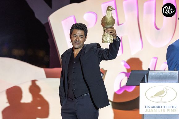 Jamel Debbouze durant l'enregistrement de la seconde soirée de "L'humour à la plage" pour la 3eme édition du festival de Juan les Pins à la pinède Gould le 27 juin 2026. 

© Jack Tribeca/Bestimage | 00761639