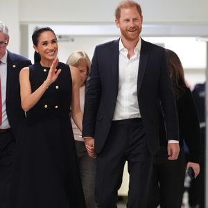 Le duc et la duchesse de Sussex (le prince Harry et Meghan Markle) lors d'une visite au Royal Children's Hospital de Melbourne, dans l'État de Victoria, au premier jour de leur voyage officiel en Australie. Date de la photo : mardi 14 avril 2026. © Jonathan Brady / PA Photos / Bestimage