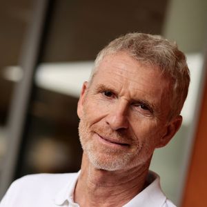 Denis Brogniart - Les célébrités au village lors des Internationaux de France de tennis de Roland Garros 2024 à Paris (20 mai - 9 juin 2024), le 31 mai 2024. 
© Jacovides / Moreau / Bestimage