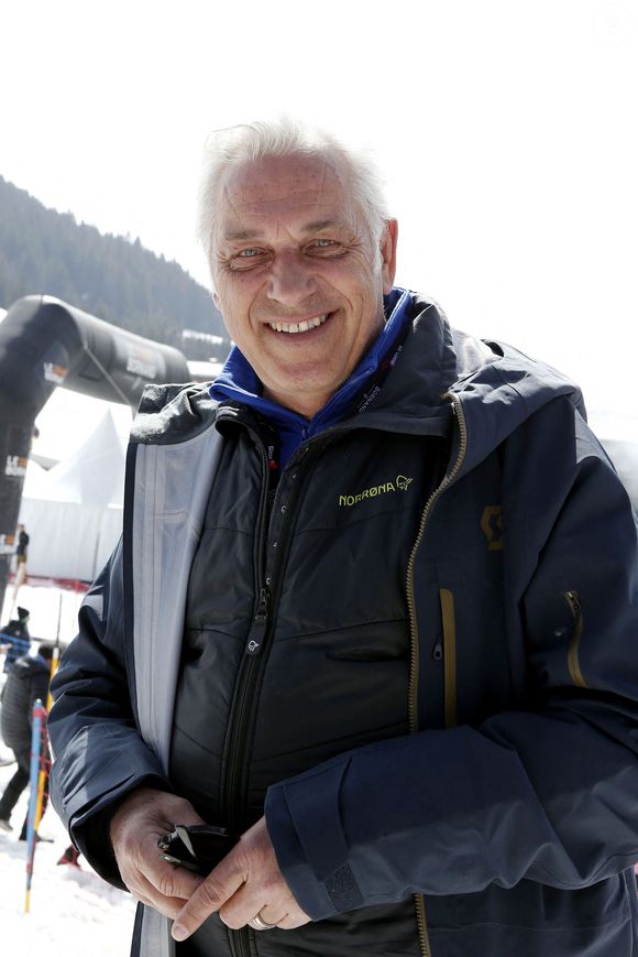 Stéphane Thébaut est le parrain de la 13ème édition de Glisse en Coeur, événement caritatif au profit de l'association "MEEO" l'Association annécienne, Mon École Extra Ordinaire a mis en oeuvre un modèle innovant, en faveur des enfants présentant des troubles du neuro- développement, Le Grand-Bornand, Haute-Savoie, France, le 19 mars 2022. © Pascal Fayolle/Bestimage