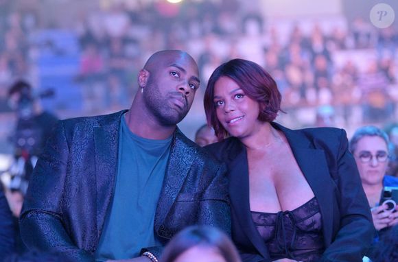 Avec Netflix, le couple relève un défi inédit : animer ensemble une émission qui explore les liens amoureux à travers le monde, et ce, sans être mariés eux-mêmes...

Exclusif - Teddy Riner et sa femme Luthna Riner - Soirée de remerciement de Teddy Riner à la Maison du judo à Montrouge, le 29 novembre 2024. © Rachid Bellak / Bestimage