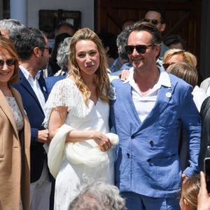 Mariage de Laura Smet et Raphaël Lancrey-Javal à l'église Notre-Dame des Flots au Cap-Ferret le jour de l'anniversaire de son père Johnny Hallyday le 15 juin 2019.