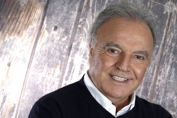 Exclusif - Portrait de Alain Afflelou à Paris, le 7 novembre 2023.
© Cédric Perrin/Bestimage