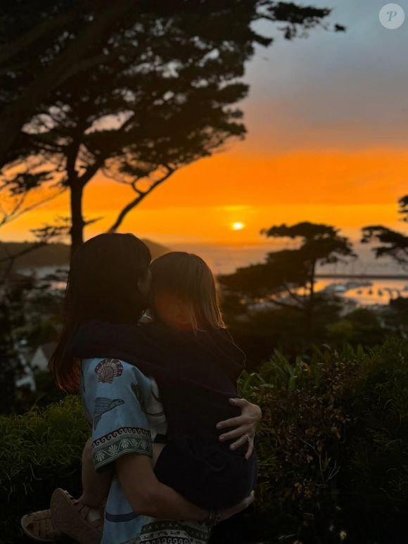 Un choix fait pour le bien de Marin et pour le sien

Nolwenn Leroy avec son fils Marin en Bretagne. Photo publiée sur Instagram le 31 août 2025.