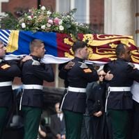 La famille royale britannique a perdu une figure de son clan : le mari de la duchesse de Kent apparaît diminué, aux côtés de leurs enfants