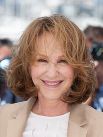 Nathalie Baye et sa maison à l'abri du monde dans la Creuse, ses anciens voisins se souviennent de son quotidien à Vallière